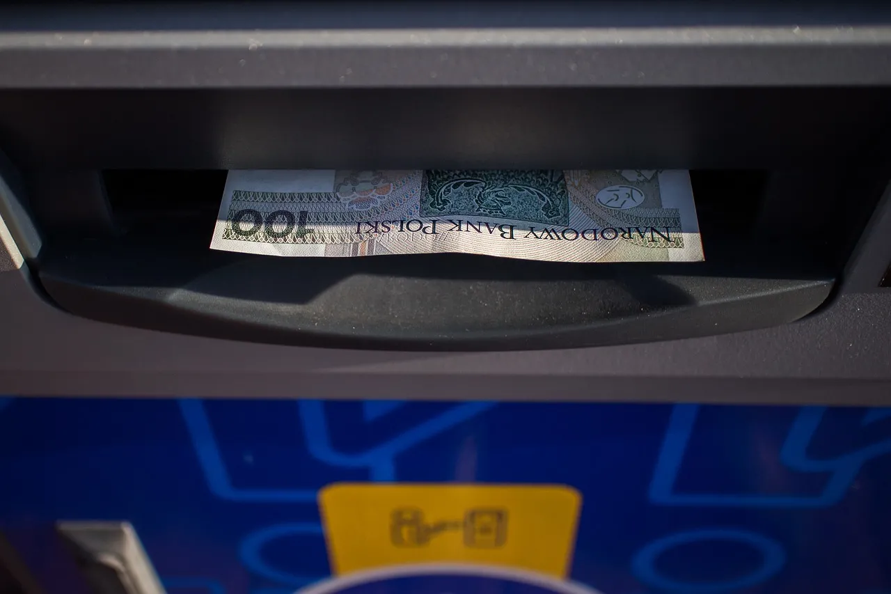 Serangan Siber Picu Kelumpuhan Layanan ATM dan Mobile Banking Bank Jambi