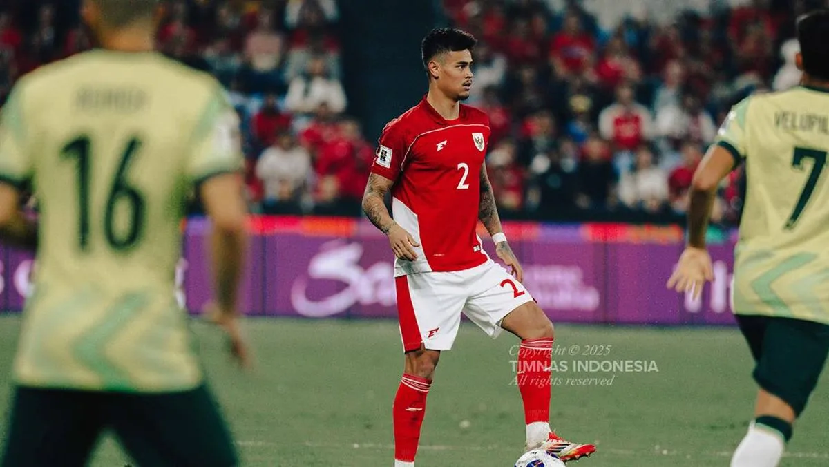 Mees Hilgers Tebar Sinyal Kembali: Bek Timnas Indonesia Mulai Latihan Pasca Cedera ACL