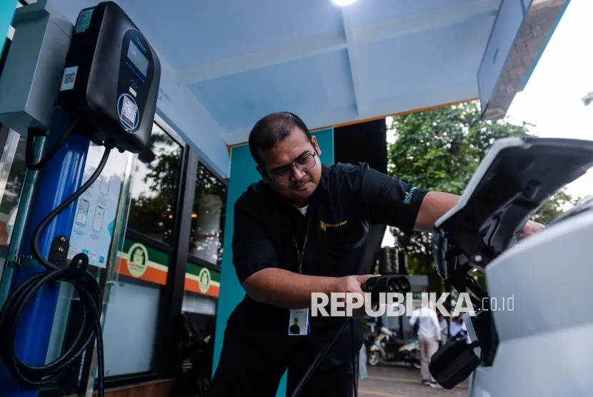 Optimalkan Jarak Tempuh Mobil Listrik: Strategi Efisiensi Energi Saat Perjalanan Jauh