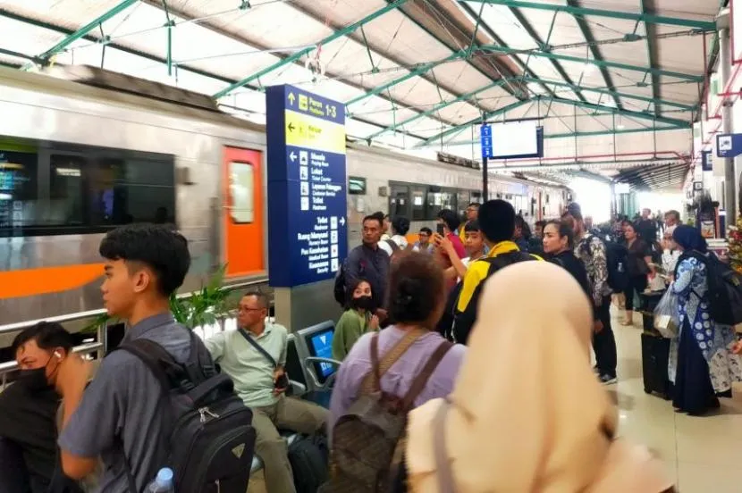 Prediksi KAI Madiun: Lonjakan 4% Penumpang Mudik Lebaran 2026, Persiapan Layanan Diperketat