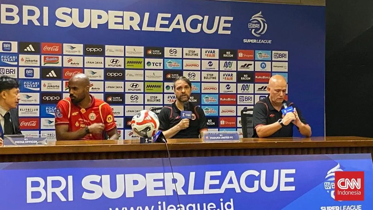 Analisis Pelatih Persija: Lapangan JIS dan Absennya Pemain Pengaruhi Hasil Imbang