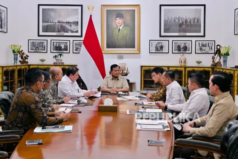 Strategi Pemerintah Jaga Defisit APBN di Bawah 3% PDB Melalui Efisiensi dan Peningkatan Penerimaan