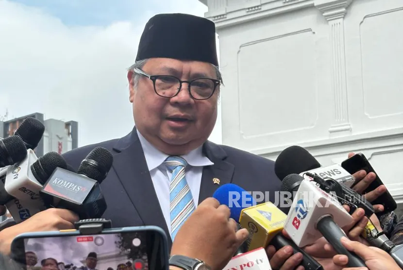 Strategi Ekonomi Lebaran: Diskon Transportasi, WFA, dan Bansos untuk Dongkrak Pertumbuhan