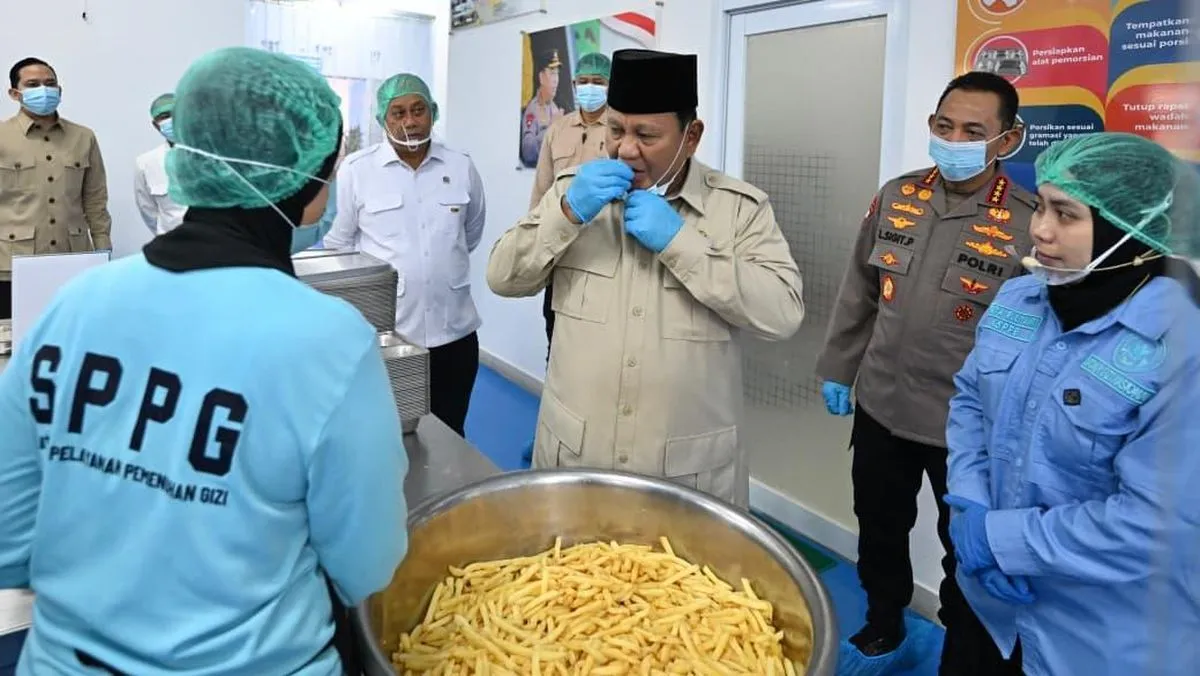 Prabowo Pastikan Program Makan Bergizi Gratis Prioritas, Suntik Ekonomi Lewat Lapangan Kerja