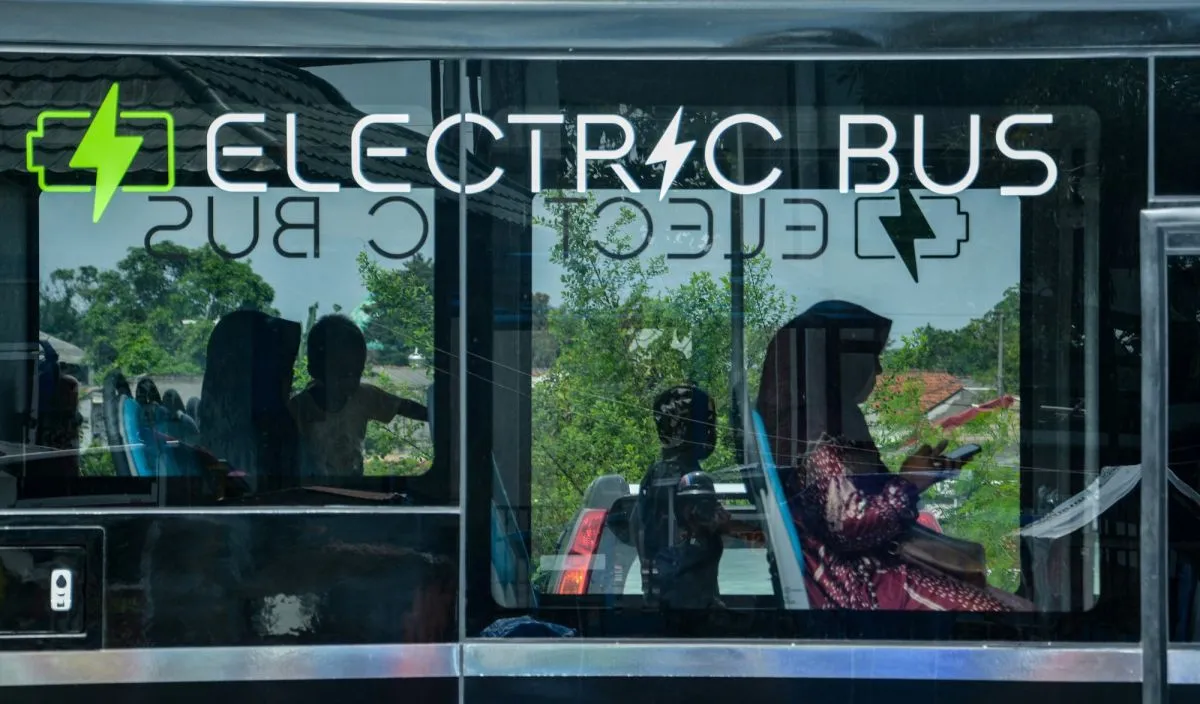 Transformasi Transportasi Publik Listrik, Kunci Kemandirian Energi dan Efisiensi Subsidi