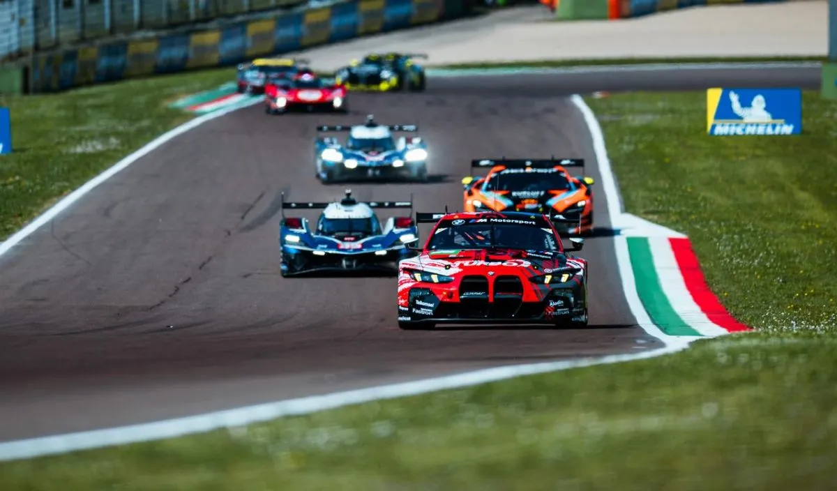 WRT 32 Amankan P5 di Imola Meski Kualifikasi Terganggu Red Flag