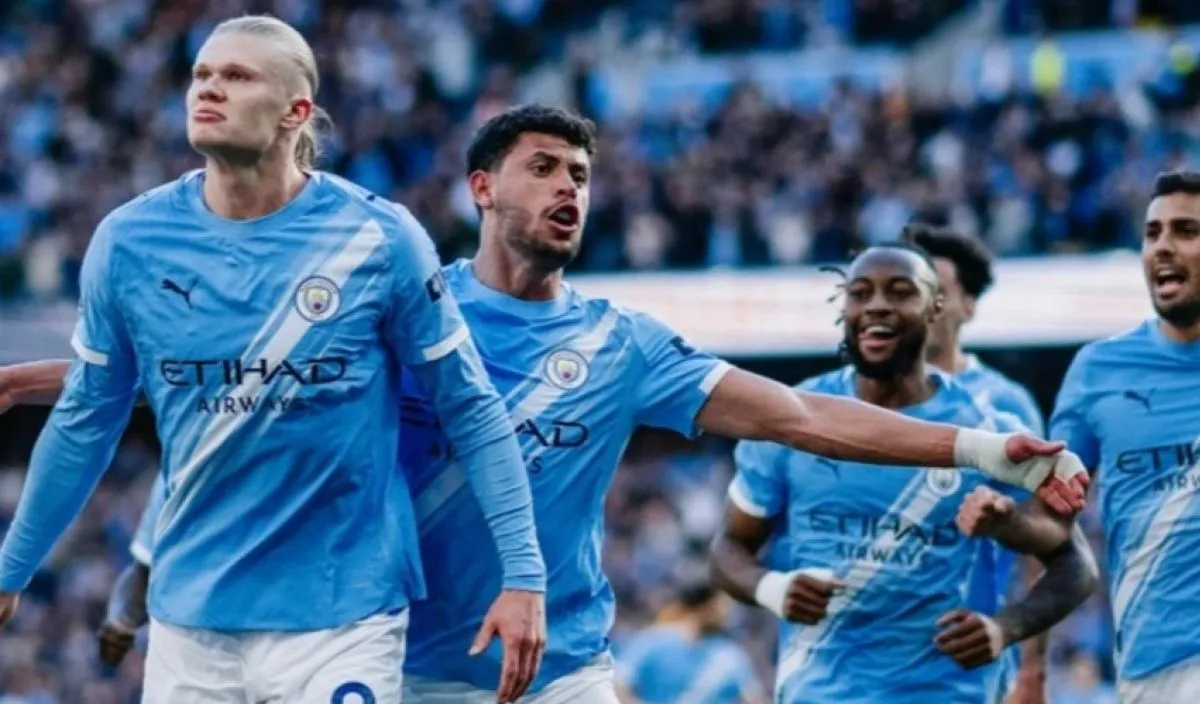 Drama 5 Gol di Etihad: City Bungkam Arsenal, Perebutan Tahta Liga Inggris Makin Sengit!