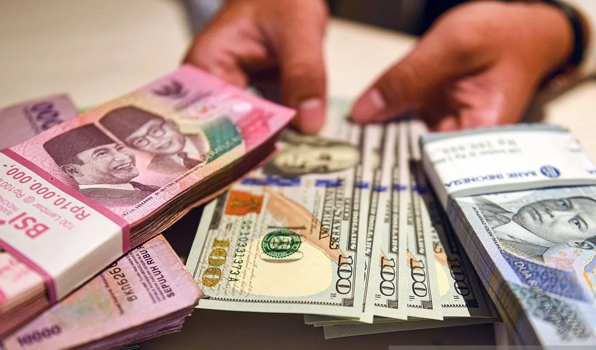 Rupiah Bertahan di Rp17.168/USD Berkat Stabilisasi Jangka Pendek, BI Jaga Ketat