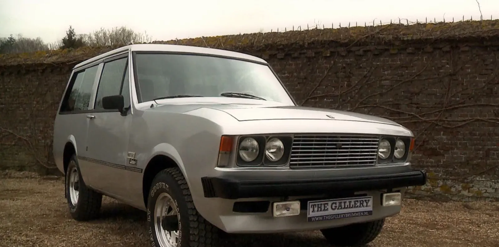 Dari Pikap Tangguh ke SUV Mewah: Kisah Transformasi International Scout oleh Legenda F1