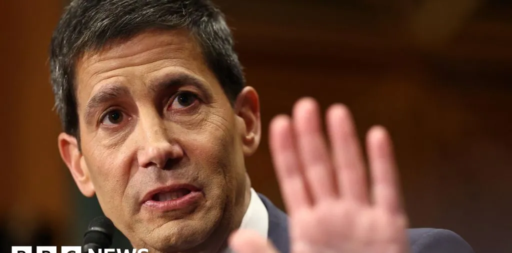 Kevin Warsh Hadapi Pertanyaan Sulit dalam Sidang Konfirmasi Calon Ketua Federal Reserve