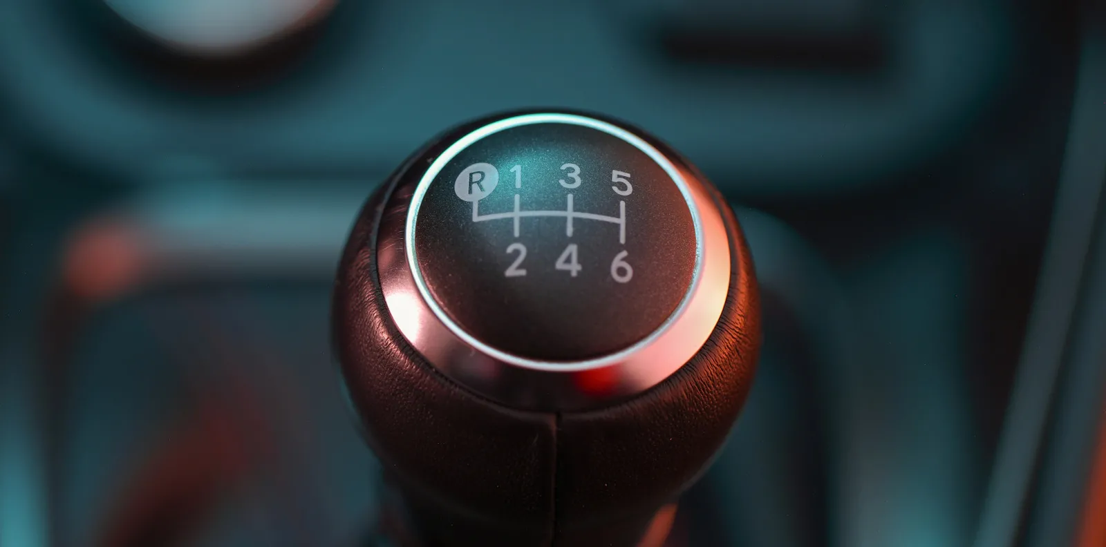 Mengenal Cara Kerja Short-Throw Shifter dalam Transmisi Manual