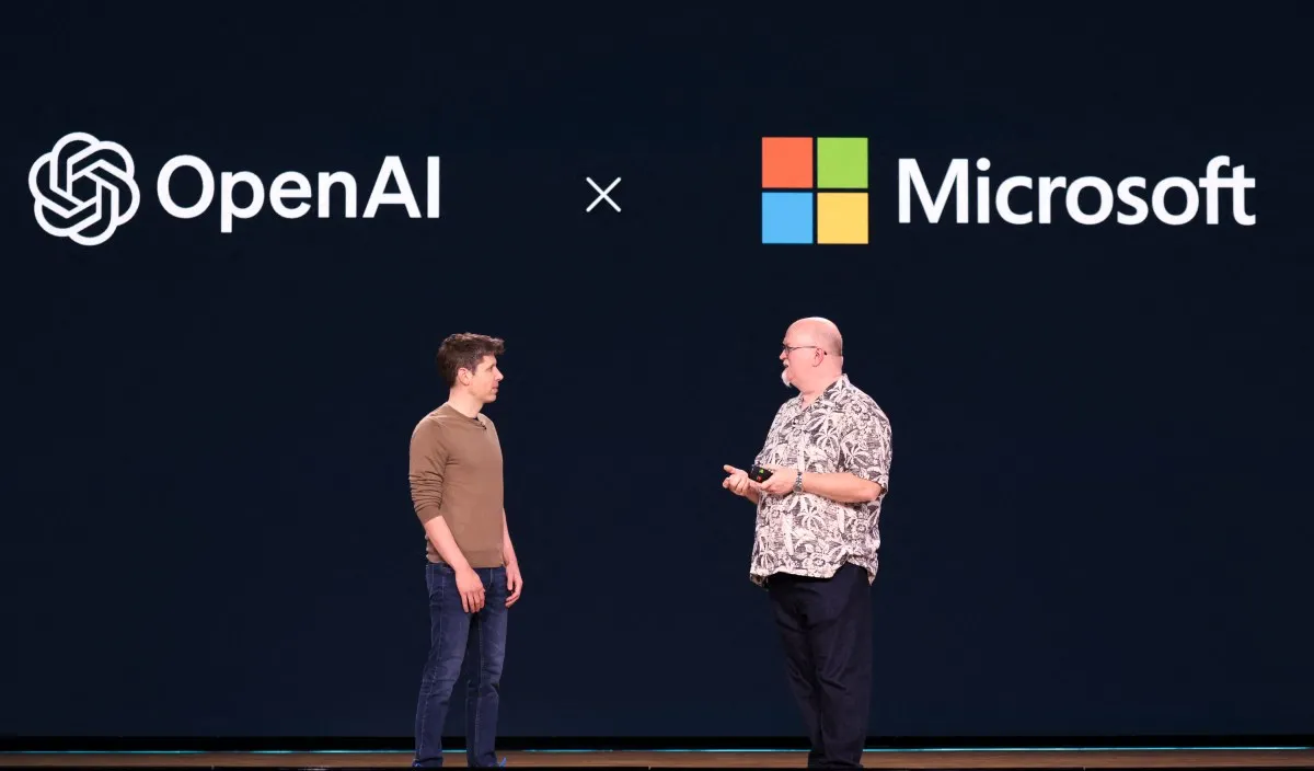 Satya Nadella Siap 'Manfaatkan' Kesepakatan Baru dengan OpenAI
