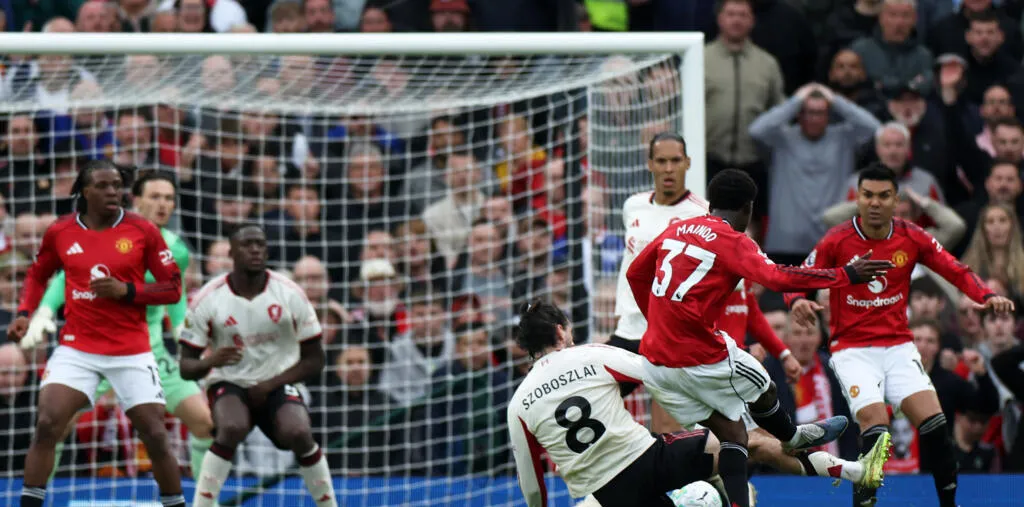Manchester United Kalahkan Liverpool, Pastikan Tiket Liga Champions