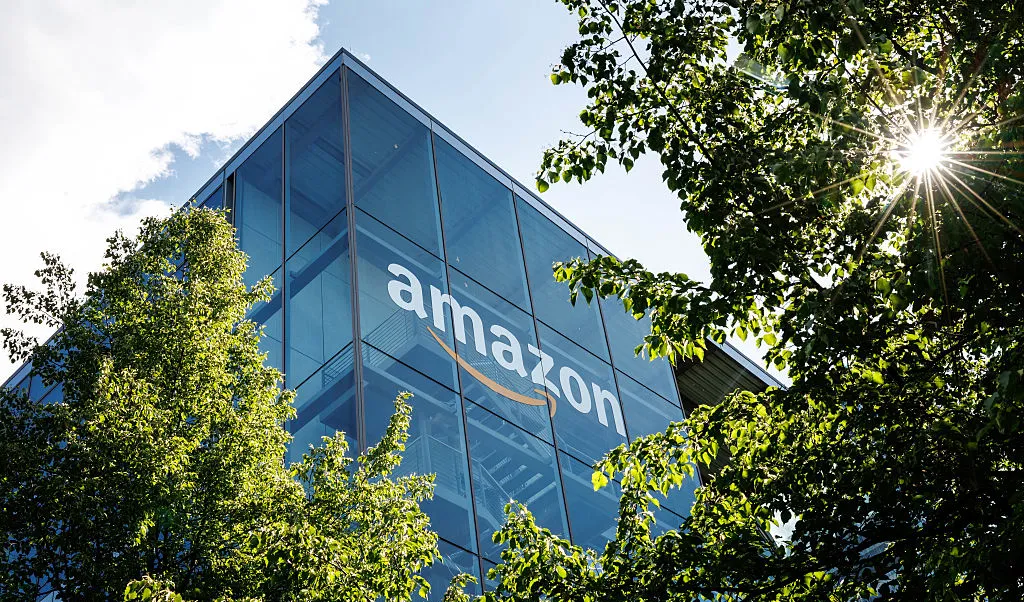 Amazon Buka Jaringan Logistik Global untuk Semua Bisnis