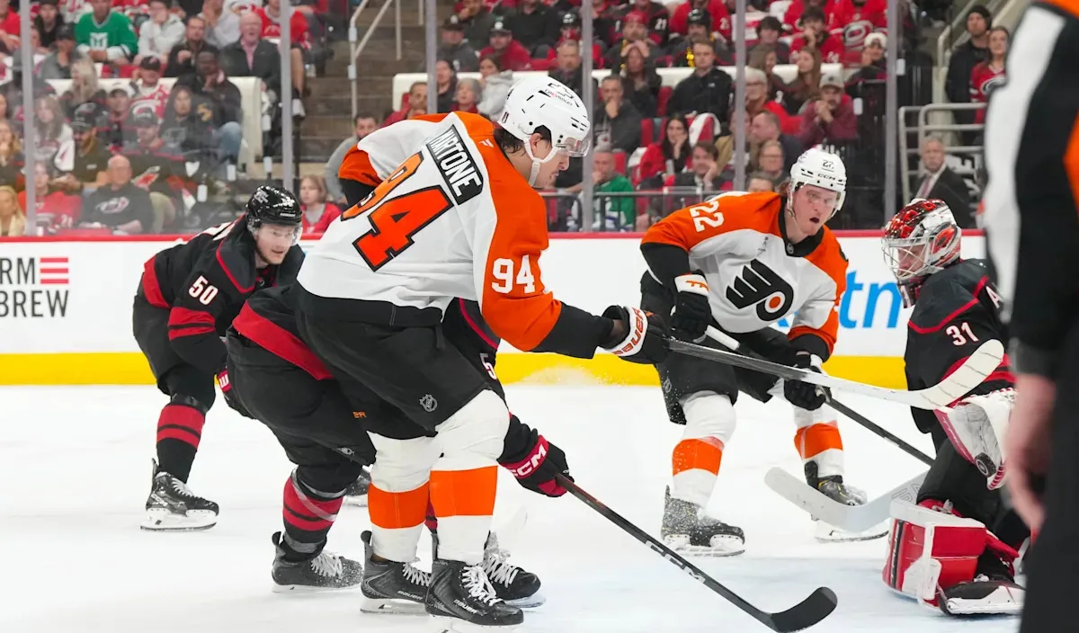 Flyers Tunjukkan Peningkatan di Game 2, Namun Tetap Kalah dari Hurricanes