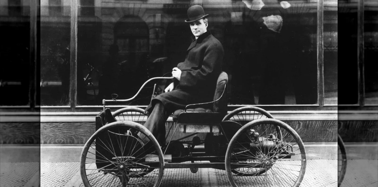 Buku Biografi Henry Ford Dikembalikan ke Perpustakaan Setelah 64 Tahun Hilang