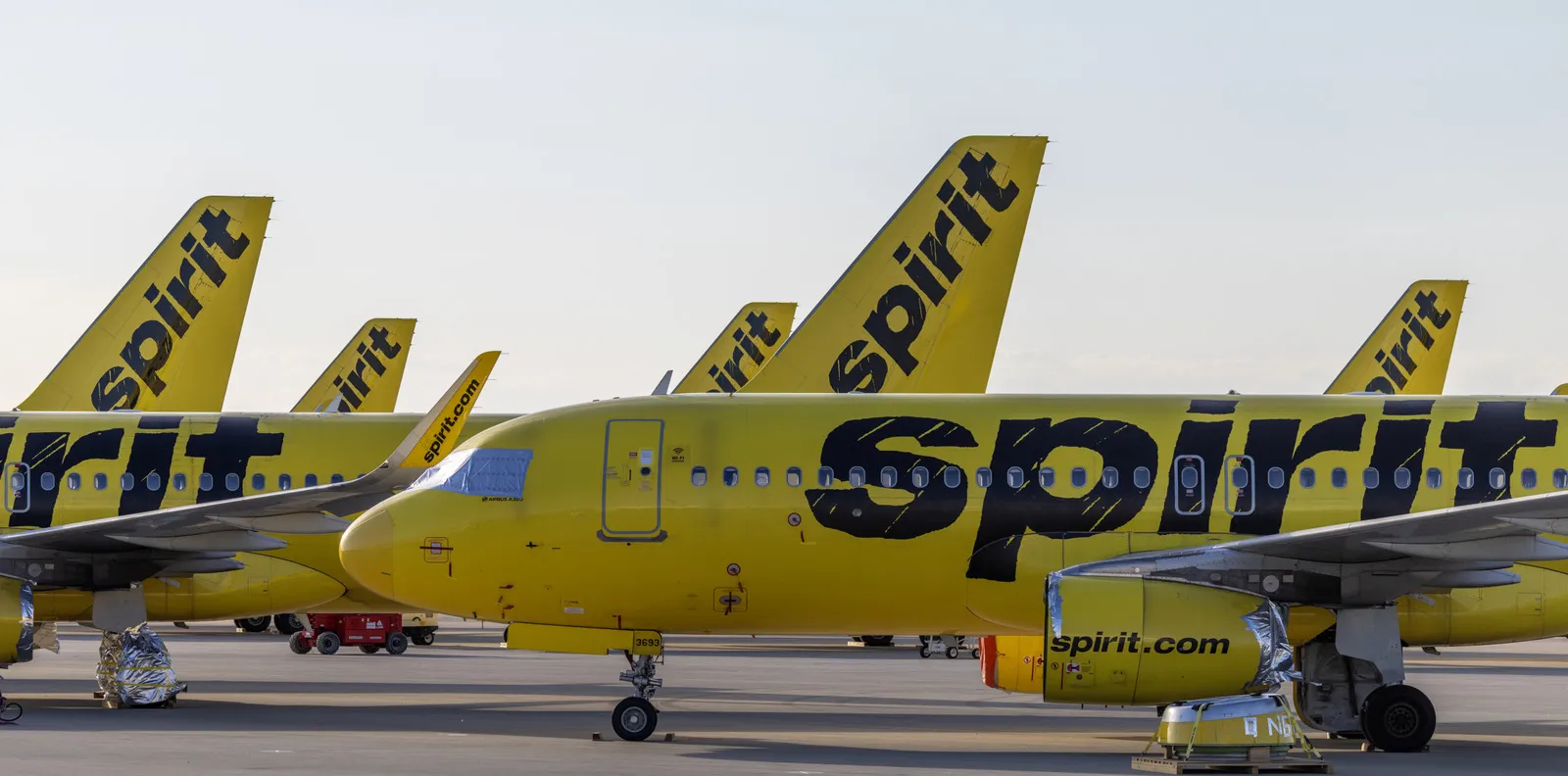 Bandara Tanpa Penerbangan Komersial Pasca Kolapsnya Spirit Airlines