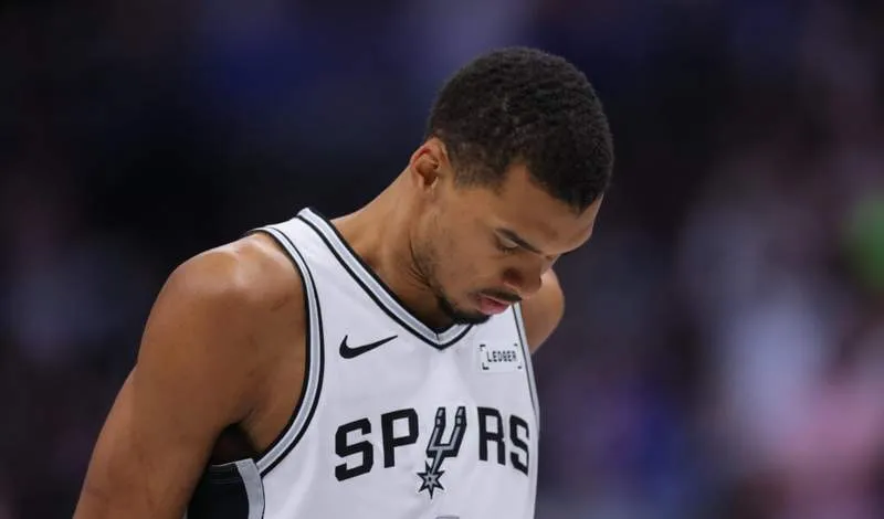 Victor Wembanyama Catat Dua 'Pertama' yang Tak Diinginkan Saat Spurs Kalah dari Timberwolves