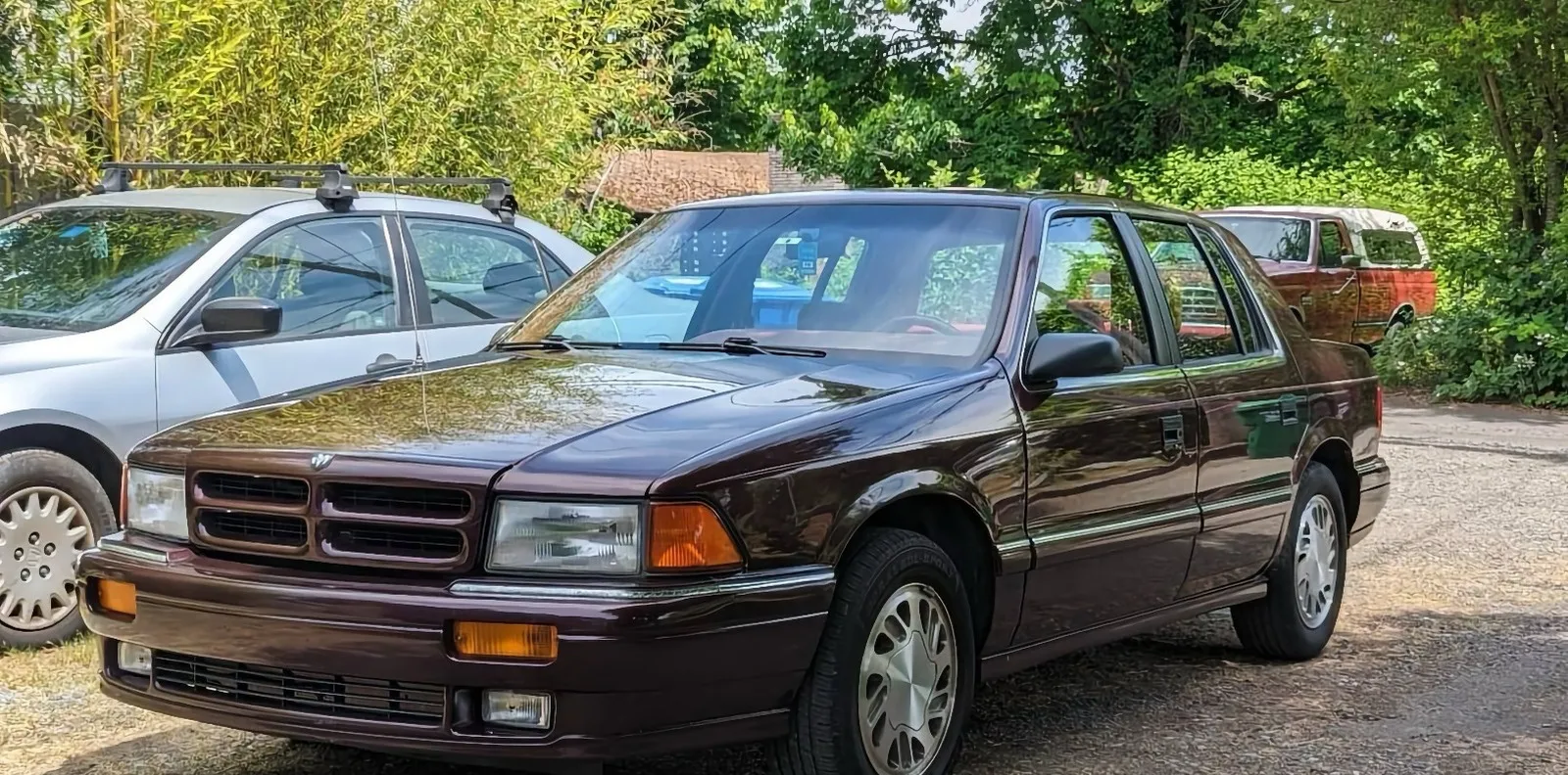 Dodge Spirit 1993 Dijual Seharga $2.500, Mampukah Menarik Perhatian?