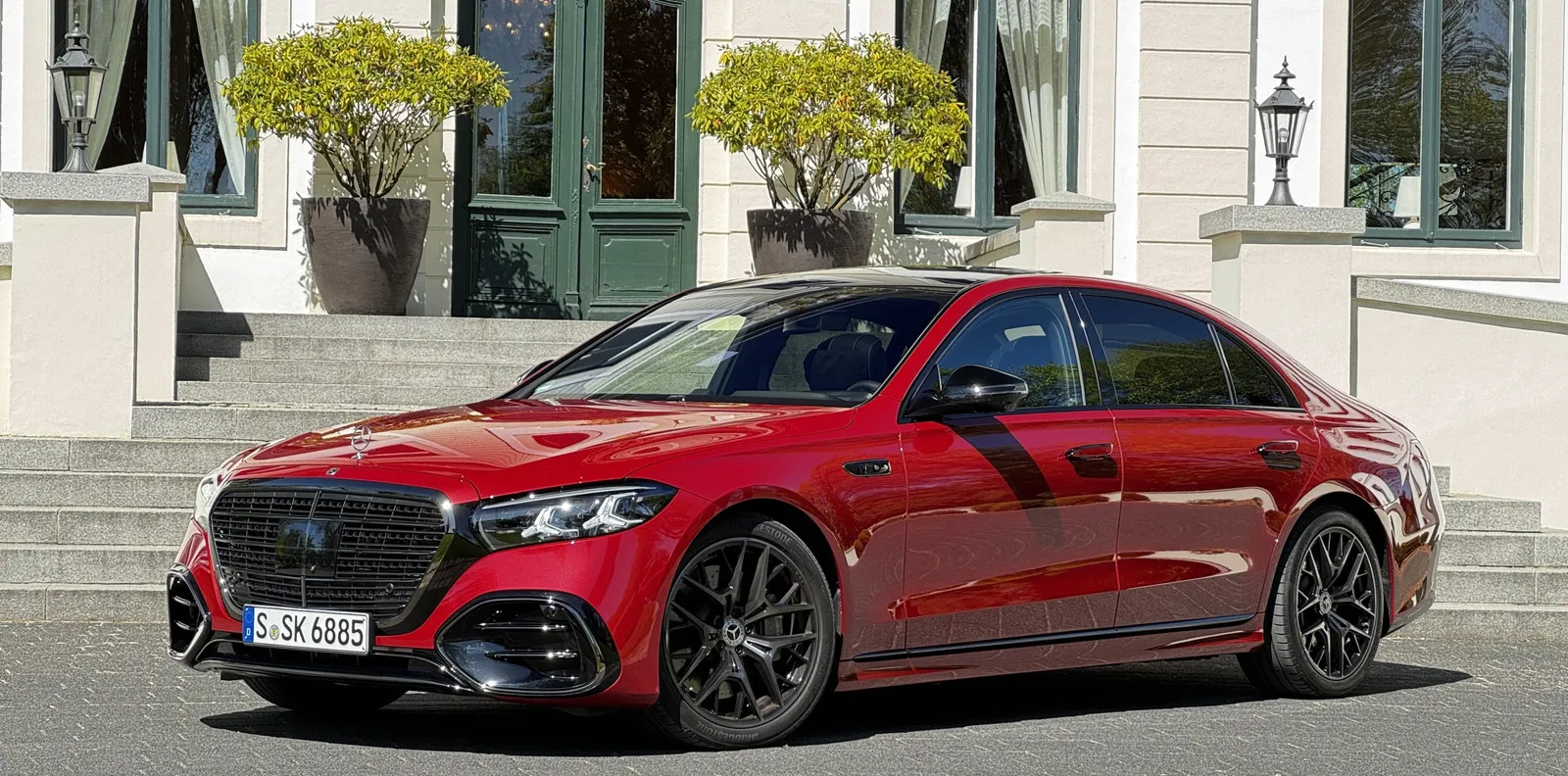 Mercedes-Benz S-Class 2027: Peningkatan Bertahap pada Sedan Mewah yang Sudah Unggul