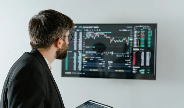 TD Securities Naikkan Target Harga Saham Sprott Menjadi C$205