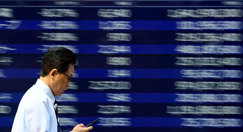 Bursa Saham Melonjak, Dolar dan Minyak Melandai Seiring Harapan Perdamaian Timur Tengah