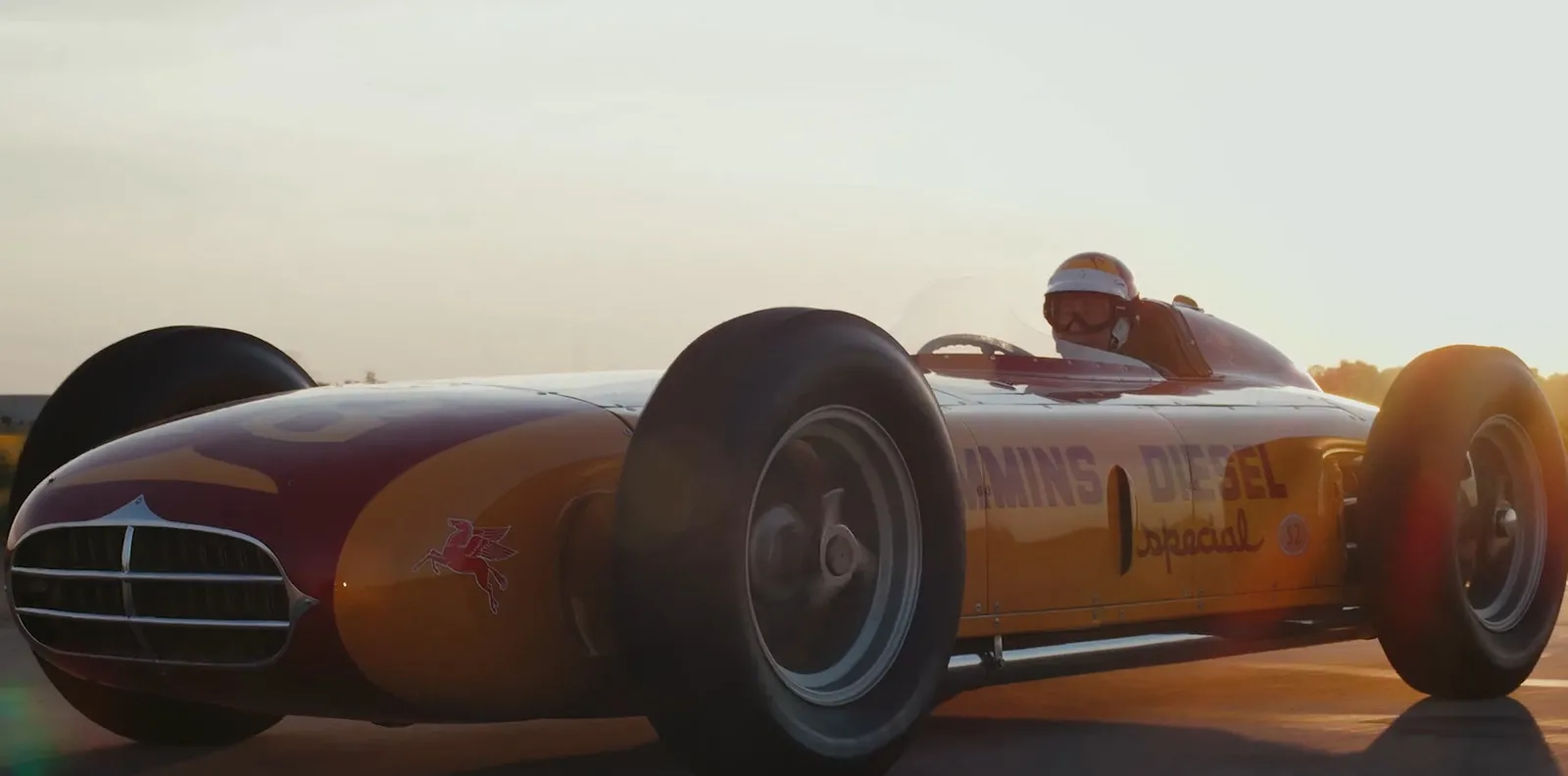 Mesin Semi-Truk Cummins Menjadi Mesin Bermesin Turbo Pertama yang Berlaga di Indianapolis 500