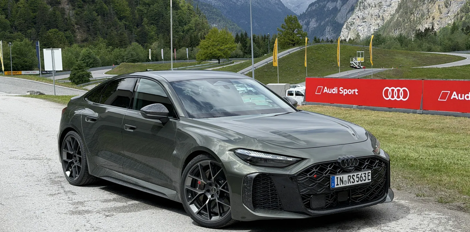 Audi RS5 2027: Menghadirkan Kesenangan dalam 'Kemajuan Melalui Teknologi'