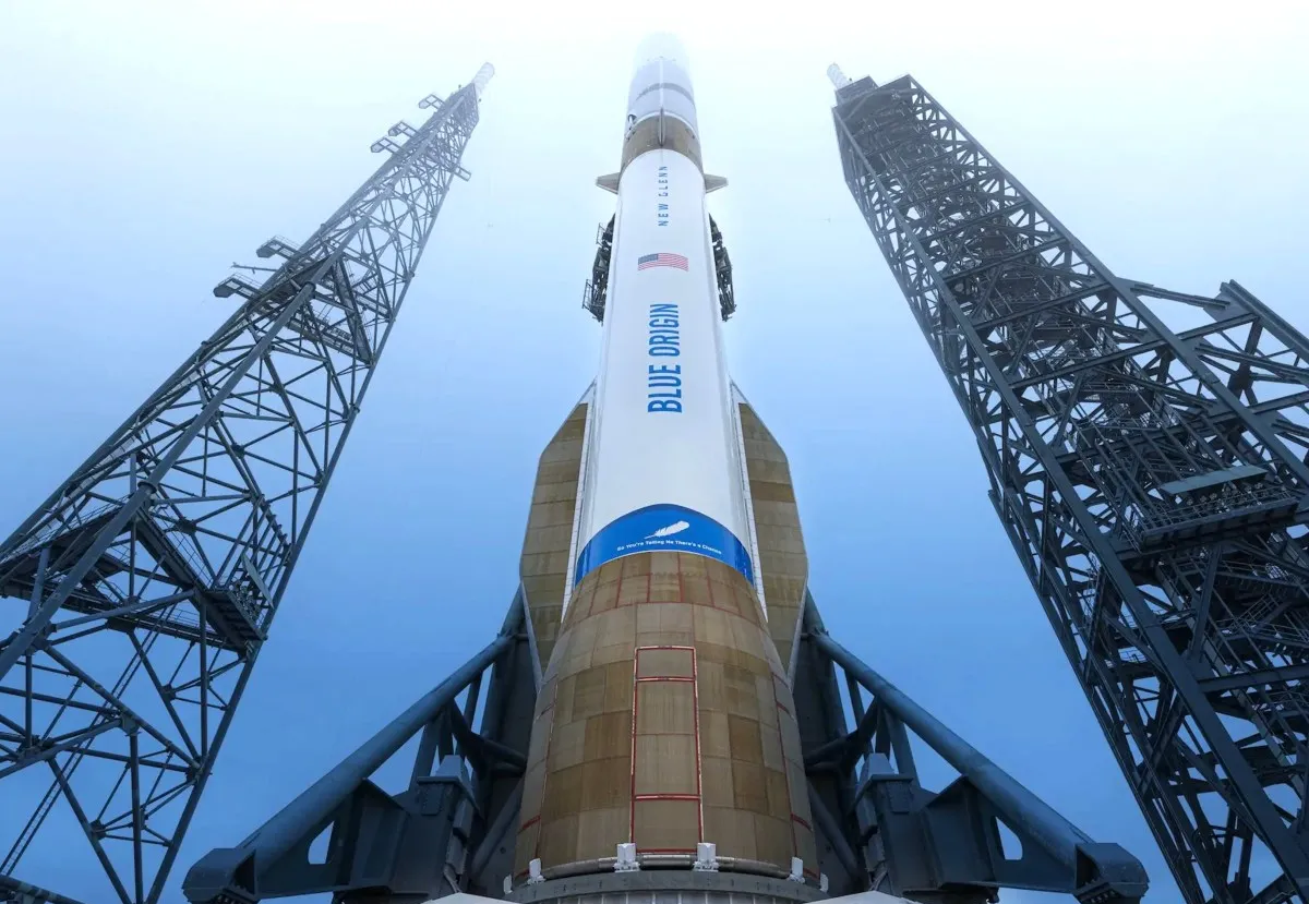 Roket New Glenn Milik Blue Origin Meledak Saat Uji Coba di Florida