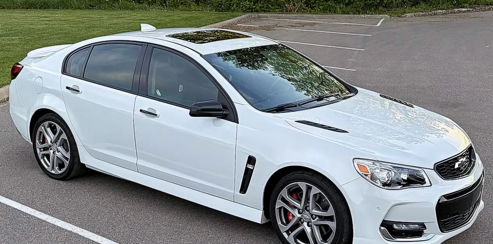 Chevrolet SS Manual 2016 Dijual Rp 700 Jutaan, Apakah Layak Dibeli?