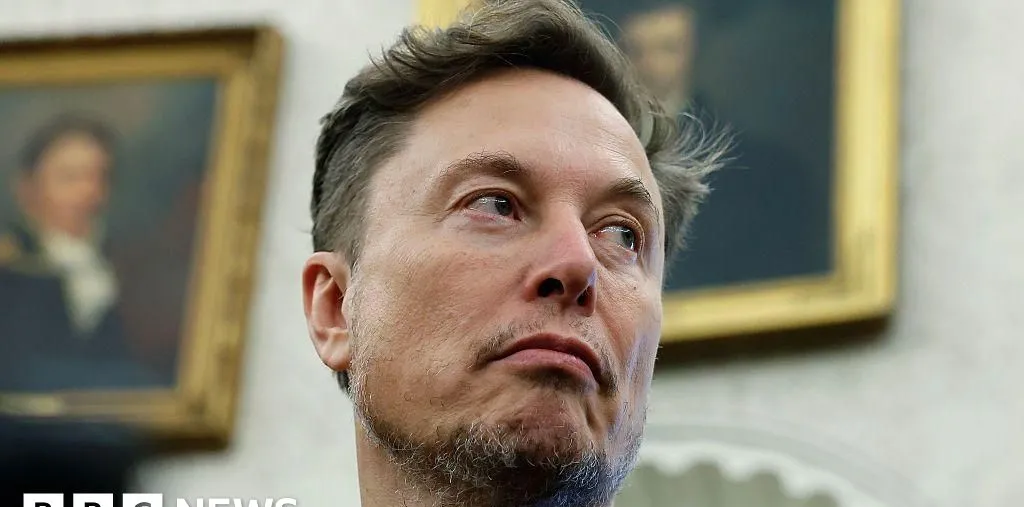 Elon Musk: Profil Orang Terkaya di Dunia dan Potensi Triliuner