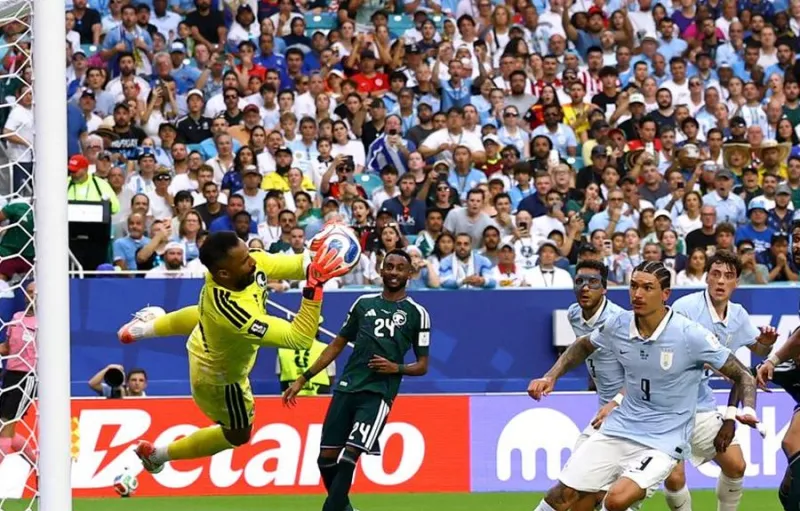 Kiper Arab Saudi Pecahkan Rekor Penyelamatan di Piala Dunia 2026