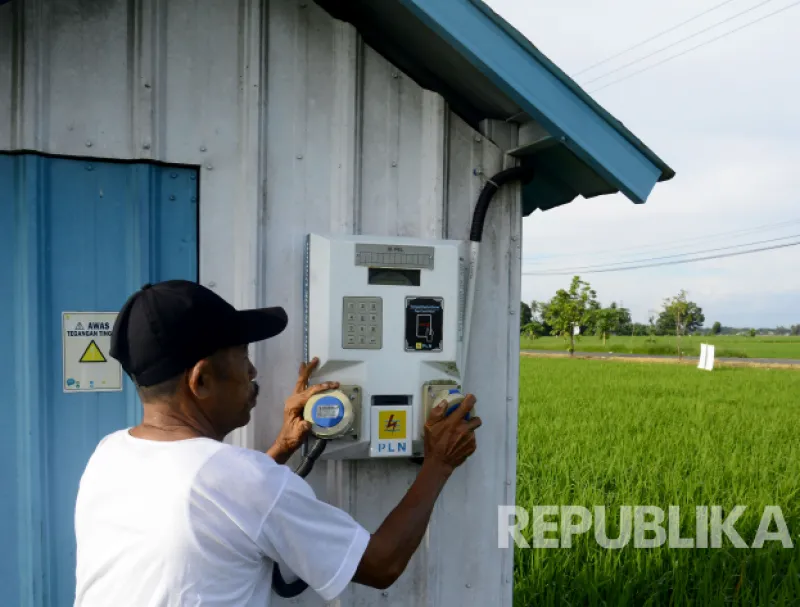 Kementerian ESDM Alokasikan Rp 9,7 Triliun untuk Elektrifikasi Desa di 2027