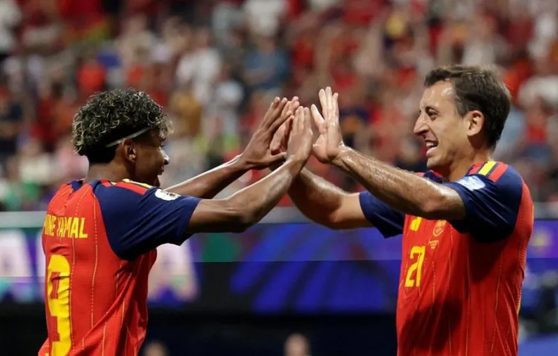 Spanyol Pimpin 3-0 atas Arab Saudi Berkat Gol Lamine Yamal dan Mikel Oyarzabal di Babak Pertama