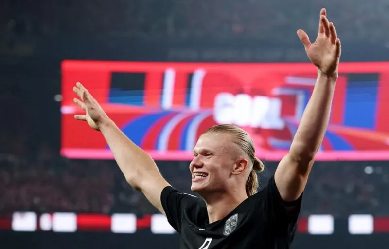 Haaland Borong Dua Gol, Norwegia Pastikan Tiket 32 Besar Piala Dunia 2026