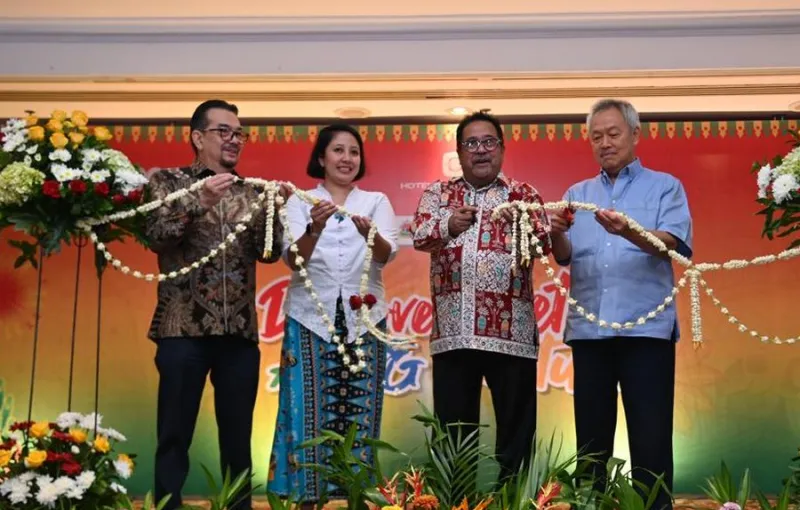 Hotel Borobudur Jakarta Rayakan HUT DKI dengan Program Budaya Betawi