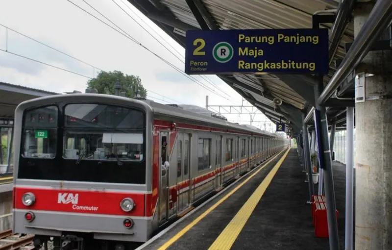 Elektrifikasi Jalur KRL Tanah Abang-Rangkasbitung Ditargetkan Selesai 2027