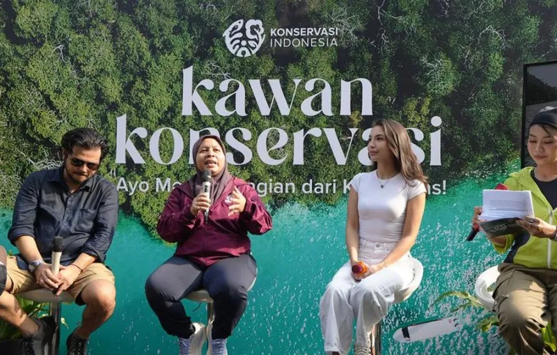 Manohara Dorong Dukungan Masyarakat Adat dalam Pelestarian Lingkungan