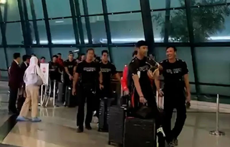 Timnas Voli Putra Indonesia Tiba di Tanah Air Bawa Trofi Juara AVC Men's Cup