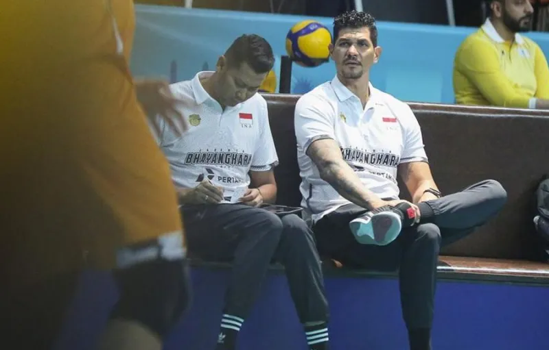 Reidel Toiran Jabat Pelatih Timnas Voli Indonesia Sambil Latih Bhayangkara Presisi