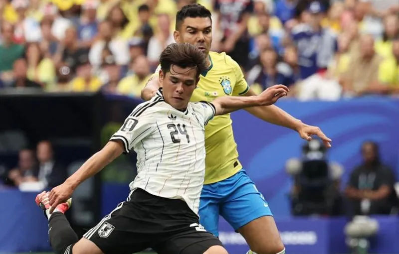 Gol Indah Kaishu Sano Antar Jepang Unggul Sementara 1-0 Atas Brasil