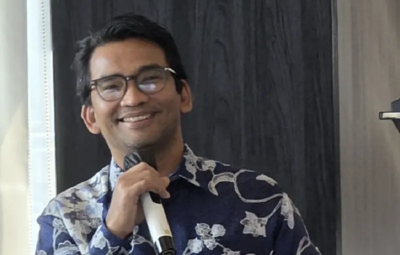 METI Optimistis Target PLTS 100 GW Tercapai, Sebut 8 Kendala