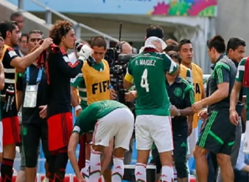 FIFA Putuskan Tak Ada Water Break di Laga Meksiko vs Ekuador Akibat Cuaca Buruk