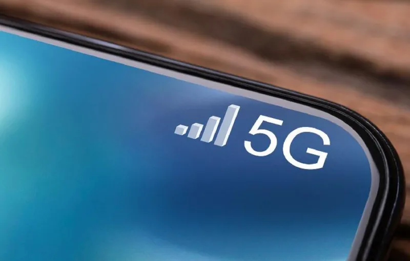 XLSmart dan Telkomsel Menjadi Pemenang Lelang Frekuensi 700 MHz dan 2,6 GHz