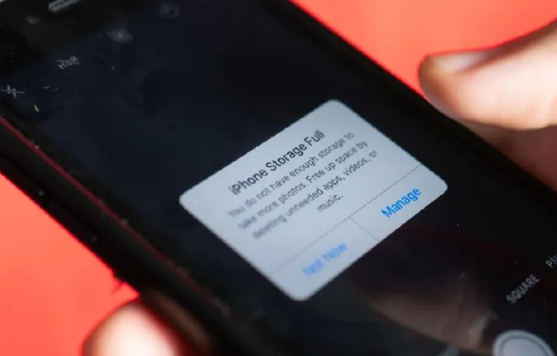 Panduan Mengosongkan Memori Ponsel Android dan iPhone yang Penuh