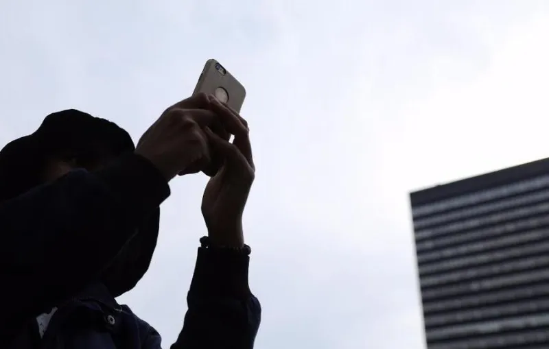 Operator Seluler Tunggu Aturan Turunan untuk Paket Internet Rollover Pasca Putusan MK