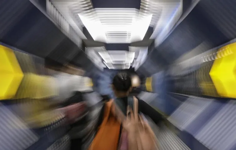 Teleportasi Kuantum: Dari Fiksi Ilmiah Menuju Realitas Teknologi