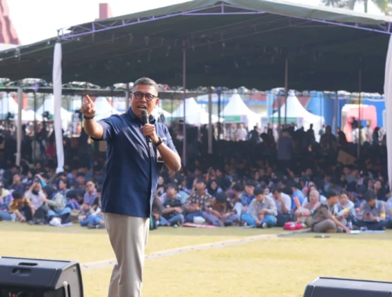 Dirut BSI Ingatkan Generasi Muda Pentingnya Ubah Pendapatan Menjadi Aset