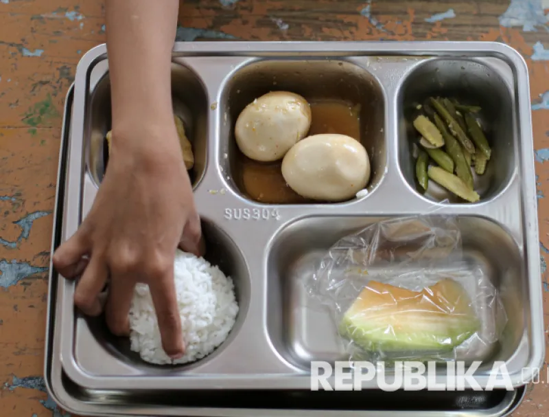 Pemerintah Siapkan Pemisahan Anggaran Makan Bergizi Gratis Mulai 2028