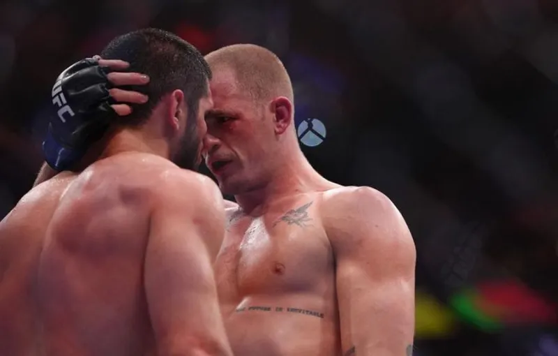 Ian Garry Akui Keunggulan Islam Makhachev Usai Duel Sengit di UFC 330